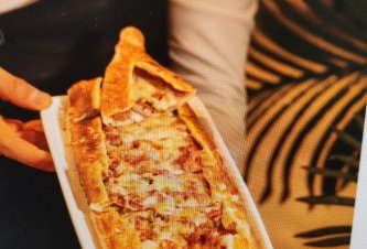 FIRIN MENÜ Kuşbaşılı Kaşarlı Pide 900-1200  kcal Gluten ,süt